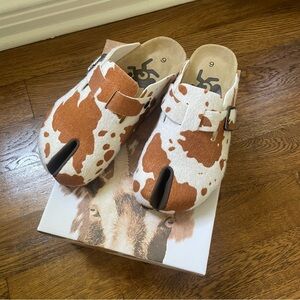 Women's Cow Print Sandals
